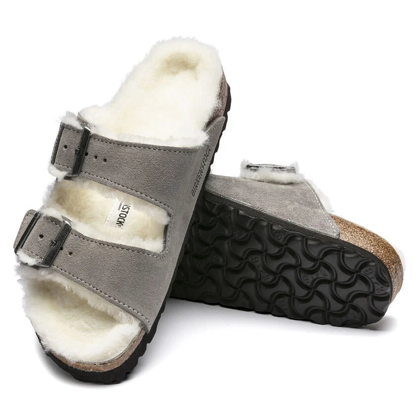 כפכפי בירקנשטוק | Birkenstock Arizona fur Grey
