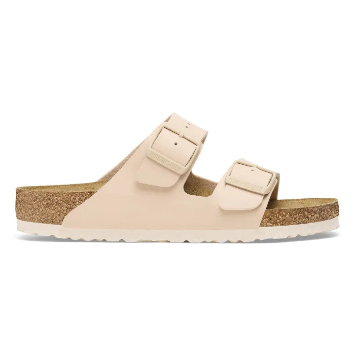 כפכף סנדל בירקנשטוק אריזונה בצבע קרם – Birkenstock Arizona Sandal