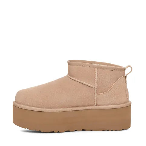 UGG Classic Ultra Mini Platform בצבע חול