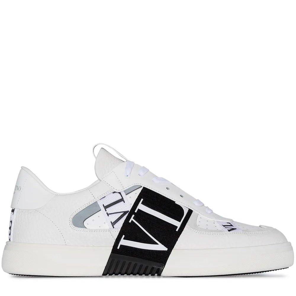נעל של ולנטינו בצבע לבן שחור – Valentino CALFSKIN VL7N SNEAKER