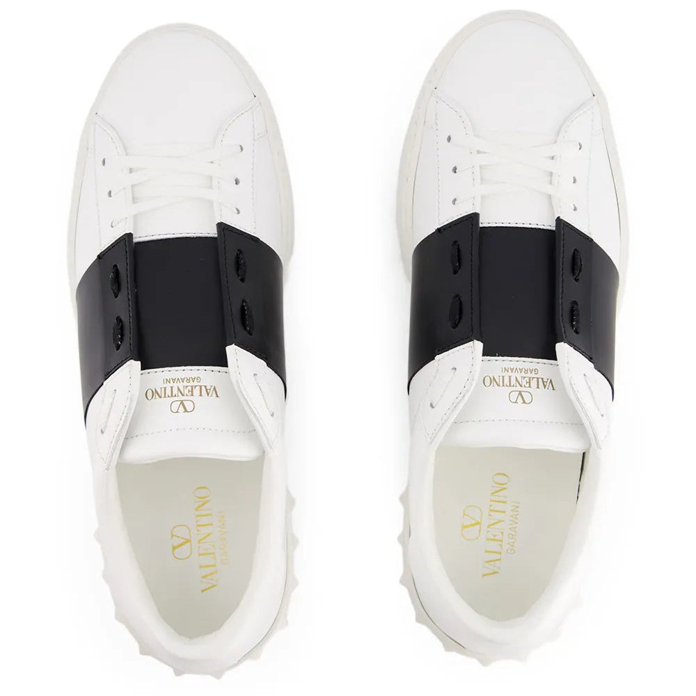 נעל של ולנטינו בצבע לבן ושחור-Valentino CALFSKIN OPEN SNEAKER