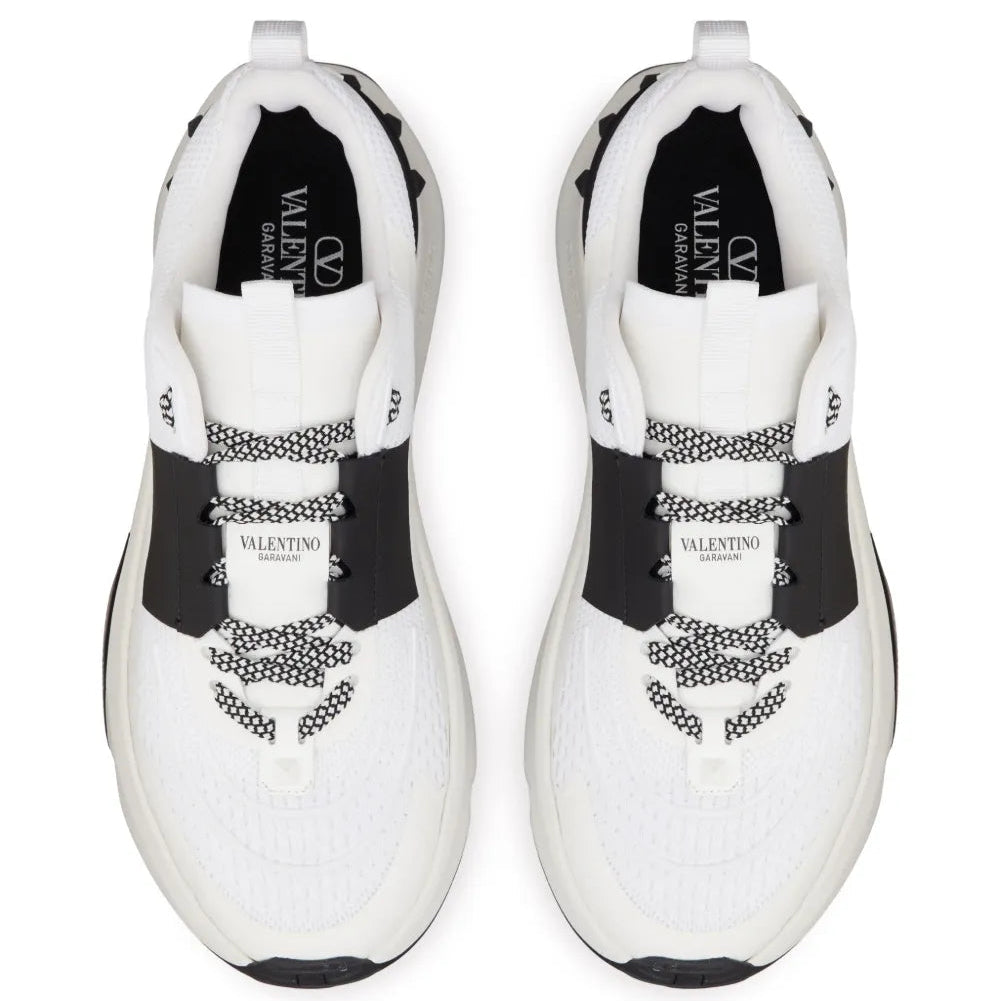 נעל של ולנטינו בצבע לבן – Valentino TRUE ACT LOW TOP