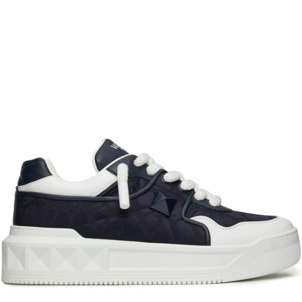 נעל של ולנטינו צבע כחול – Valentino ONE STUD XL LOW TOP