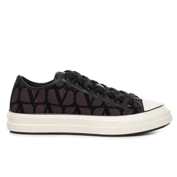 נעל של ולנטינו צבע חום –Valentino TOILE ICONOGRAPHE SNEAKER