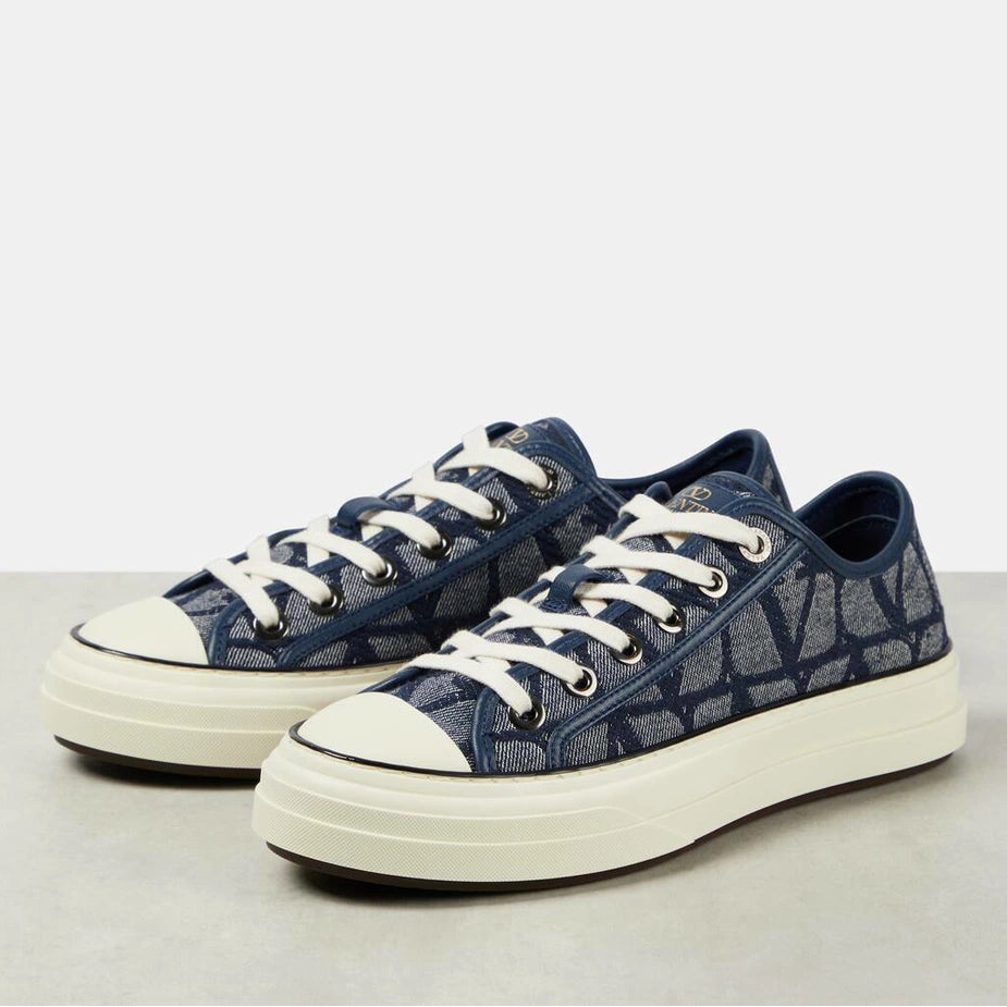 נעל של ולנטינו ג'ינס – Valentino TOILE ICONOGRAPHE SNEAKER