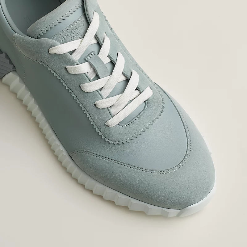 נעל הרמס בצבע לבן ותכלת – Hermes Bouncing Sneaker