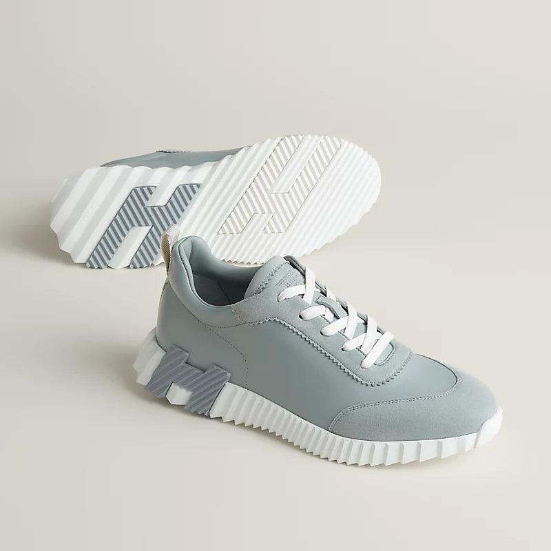 נעל הרמס בצבע לבן ותכלת – Hermes Bouncing Sneaker