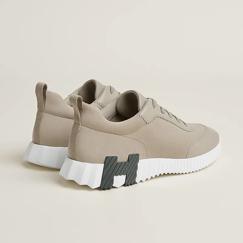נעל הרמס בצבע בז' ושחור – Hermes Bouncing Sneaker