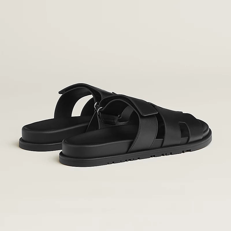 כפכף הרמס לגבר צבע שחור – Hermes Chypre Sandal
