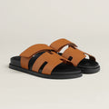 כפכף הרמס לגבר צבע חום – Hermes Chypre Sandal