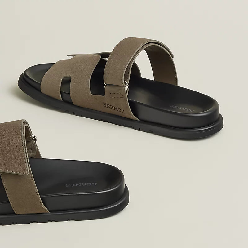כפכף הרמס לגבר גווני חום אפור – Hermes Chypre Sandal