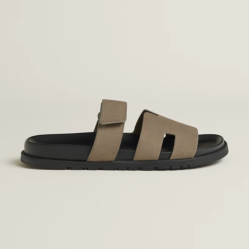 כפכף הרמס לגבר גווני חום אפור – Hermes Chypre Sandal