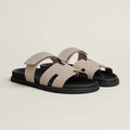 'כפכף הרמס לגבר צבע שחור בז – Hermes Chypre Sandal