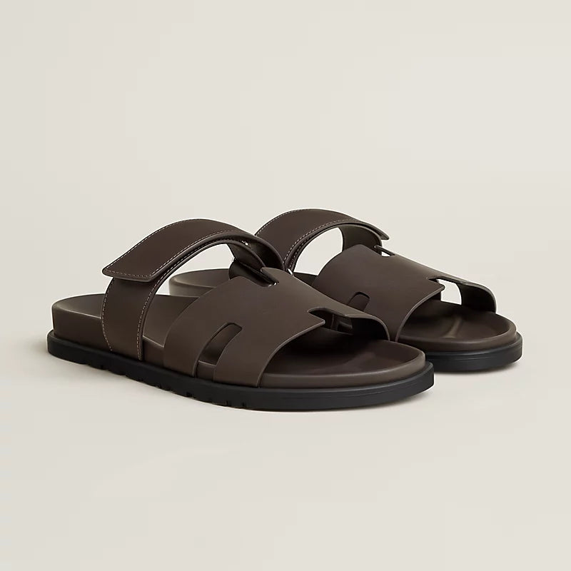 כפכף הרמס לגבר צבע חום – Hermes Chypre Sandal