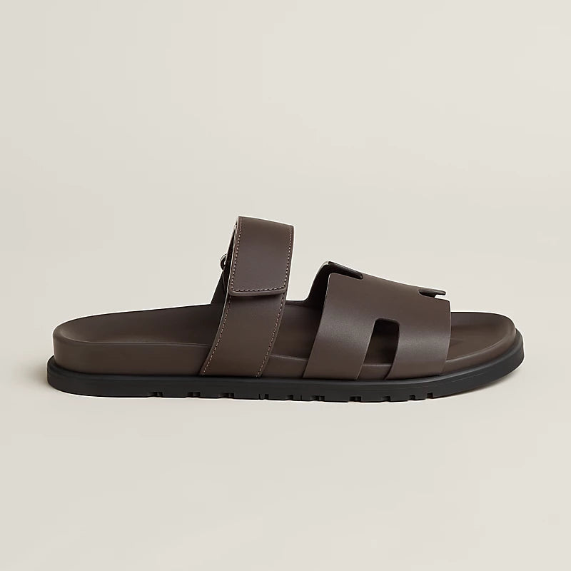 כפכף הרמס לגבר צבע חום – Hermes Chypre Sandal