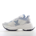 Run 55 Sneaker