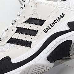Balenciaga Triple S Black White