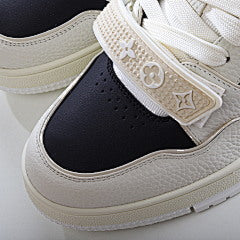 Louis Vuitton Trainer Cream Black