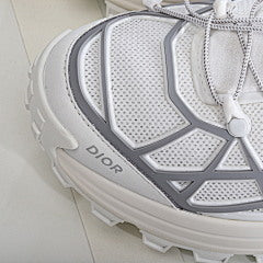 Dior B31 Runner White Grey