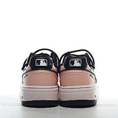 MLB Chunky Liner Low New York Yankees pink