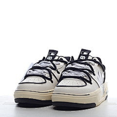 MLB Chunky liner low New York Yankees grey beige black