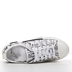 DIOR B23 Low Oblique