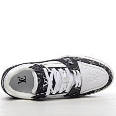 Louis Vuitton Trainer White&Black