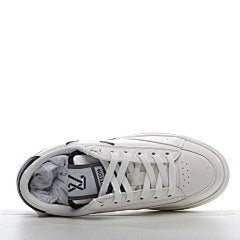 Louis Vuitton White Leather LV Logo Low Top Sneakers
