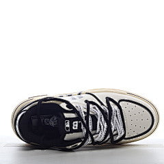 MLB Chunky liner low New York Yankees grey beige black