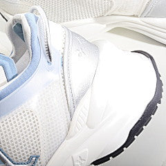 Run 55 Sneaker