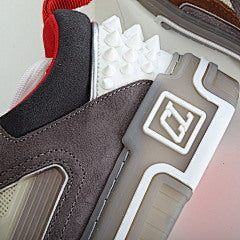 CHRISTIAN LOUBOUTIN hapus white and brown